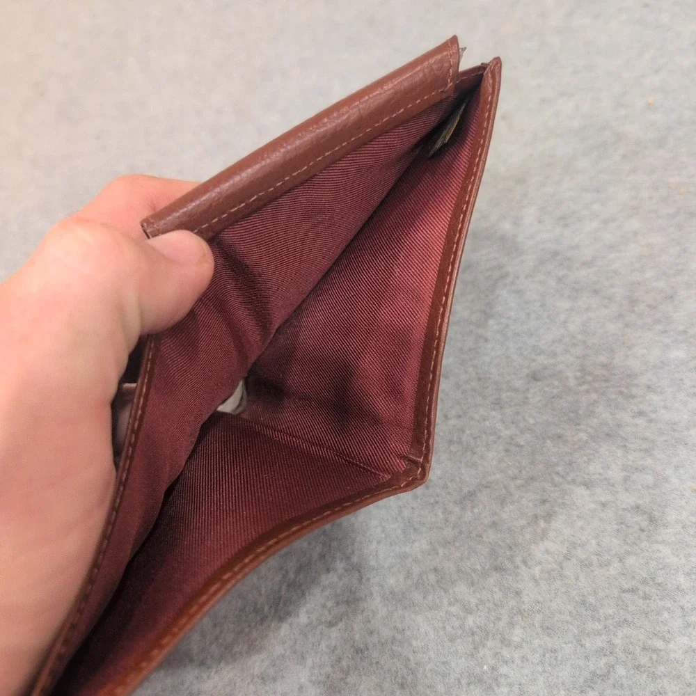 Mens Brown Genuine Leather Bifold Wallet with Removable Photo ID Insert